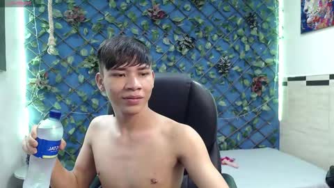 Snapshot of nathanclay chatting on September 19, 6:14 am nathanclay online show from September 19, 6:14 am