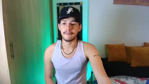   online show from December 5, 11:06 am