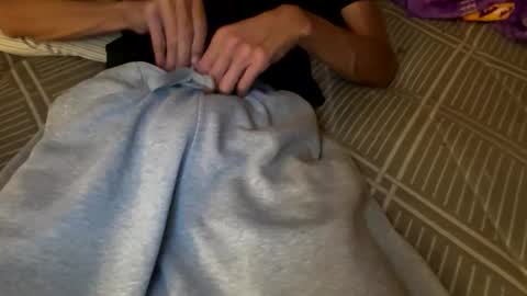 nativejoker_1995 online show from December 1, 12:52 pm