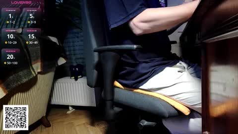 Nature online show from November 14, 9:05 pm