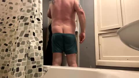 Snapshot of naturistmale45 chatting on February 2, 11:11 pm naturistmale45 online show from February 2, 11:11 pm