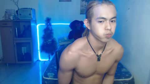 Loue online show from January 29, 12:45 pm