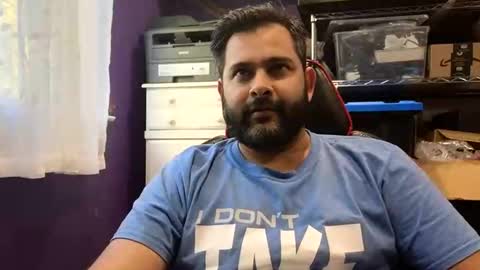 sakhtlaundaz online show from October 27, 8:55 pm