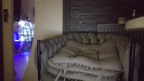 naughtypanties123 online show from July 13, 3:08 am