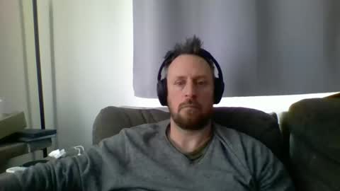 nawtydom1977 online show from December 28, 5:35 pm