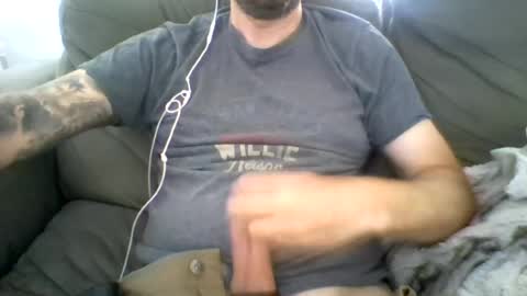 nawtydom1977 online show from August 5, 8:14 pm