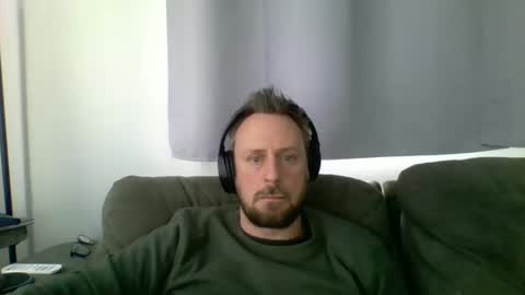 nawtydom1977 online show from January 8, 7:45 pm