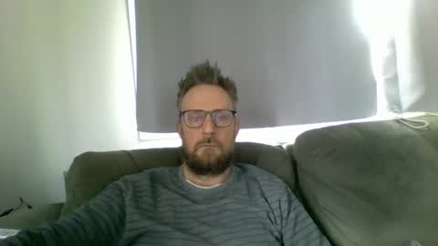 nawtydom1977 online show from May 3, 8:33 pm