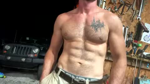 nbertram513 online show from June 15, 2:47 am