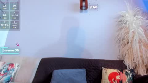 Jordan online show from March 11, 9:02 am