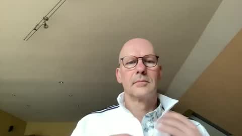 neptunofatlantis online show from April 4, 8:33 am