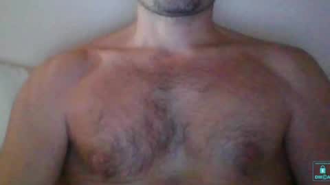 newtyguy90 online show from December 8, 8:41 am