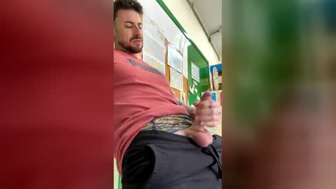 nghtyteacher online show from April 23, 9:47 am