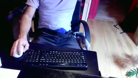 Snapshot of nicecck24 chatting on February 18, 5:20 am nicecck24 online show from February 18, 5:20 am