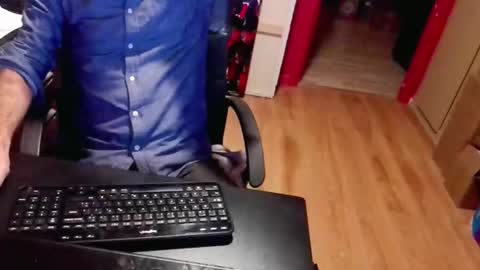 Snapshot of nicecck24 chatting on October 16, 3:25 am nicecck24 online show from October 16, 3:25 am