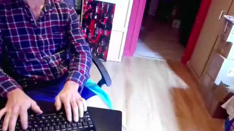 nicecck24 online show from November 19, 5:18 am