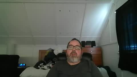 niceguy7208 online show from March 14, 2:13 pm