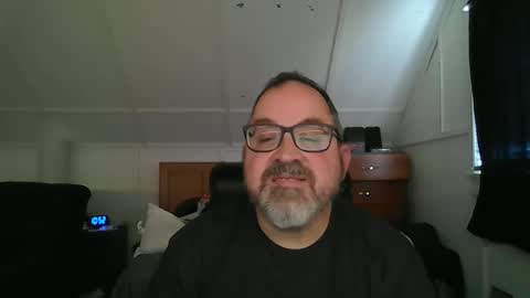 niceguy7208 online show from April 11, 2:53 pm