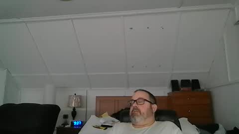 niceguy7208 online show from January 6, 2:37 am