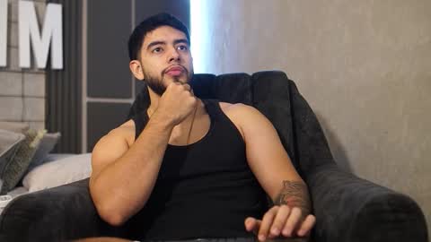 Jhohan online show from December 4, 1:18 pm