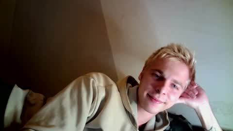 Nick online show from October 30, 11:06 pm