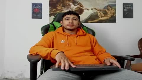 nicky online show from March 4, 7:22 pm