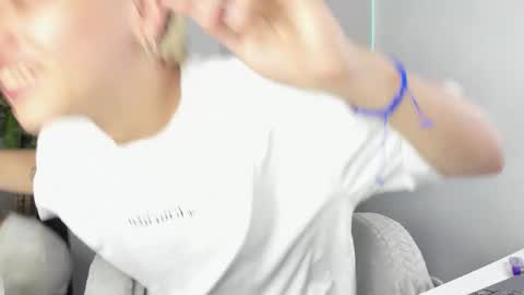 Snapshot of nico_nico_xd chatting on September 19, 3:40 am Nico  online show from September 19, 3:40 am