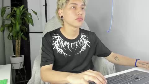 Snapshot of nico_nico_xd chatting on September 24, 4:12 am Nico  online show from September 24, 4:12 am