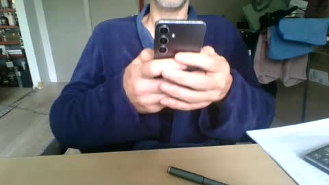 nicolafrance online show from June 15, 8:39 am