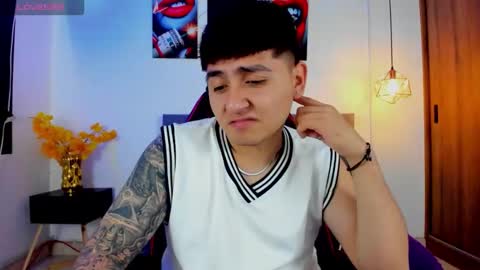 nicolas_james_sc online show from October 28, 2:19 pm