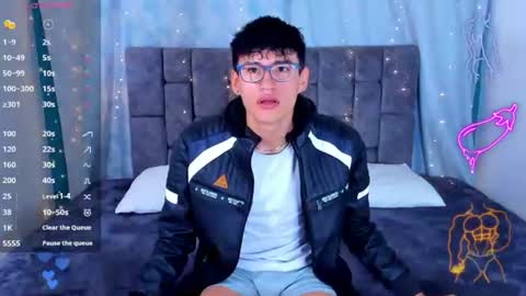 nicolastorres__ online show from June 26, 4:37 am