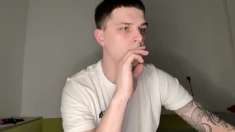 Max online show from January 9, 7:08 pm