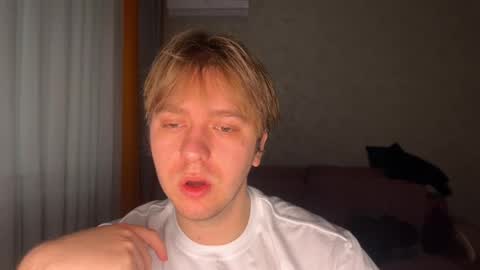 Celine online show from December 19, 5:26 am