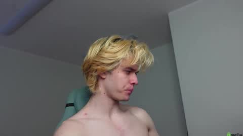 nikki online show from February 24, 2:51 pm