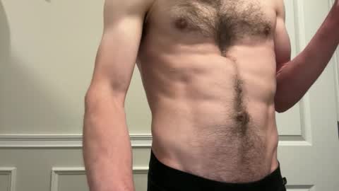 Snapshot of niko9inches chatting on October 23, 6:33 pm niko9inches online show from October 23, 6:33 pm