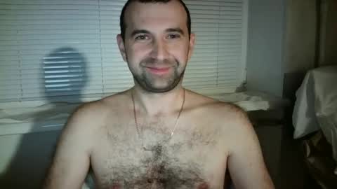 Snapshot of nikolas_vaz chatting on December 16, 10:45 pm nikolas_vaz online show from December 16, 10:45 pm