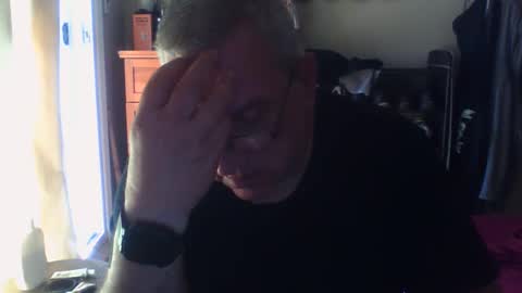 Dennis online show from October 3, 2:55 pm