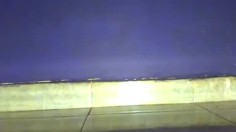 Snapshot of nisal1989 chatting on February 22, 6:28 am Brayan online show from February 22, 6:28 am