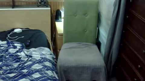 nkars33 online show from March 15, 11:44 pm