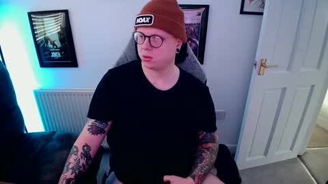 Snapshot of nlrb93 chatting on January 11, 11:34 am BNate93 online show from January 11, 11:34 am