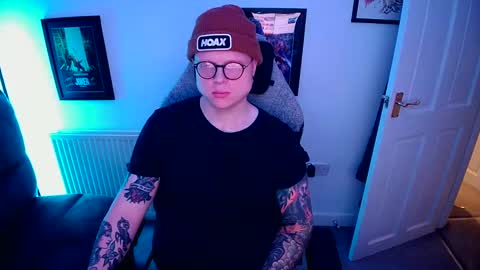 Snapshot of nlrb93 chatting on January 24, 7:07 pm BNate93 online show from January 24, 7:07 pm