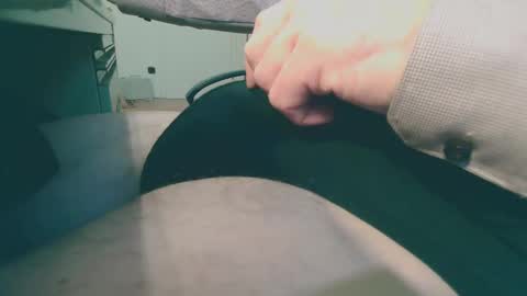 noah36a online show from December 16, 8:41 am