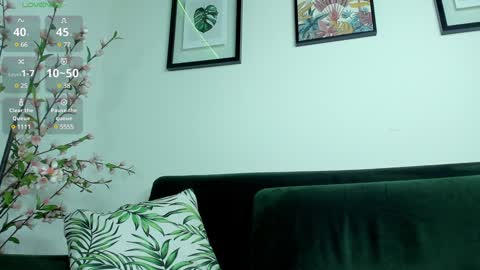 Noah  online show from January 29, 7:15 am