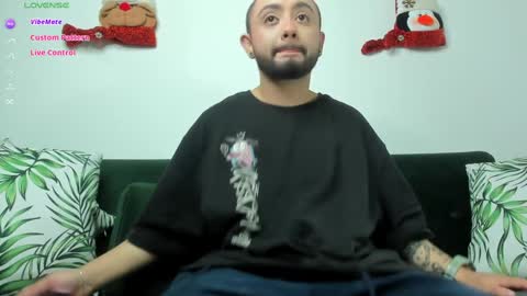 Noah  online show from December 30, 12:32 am