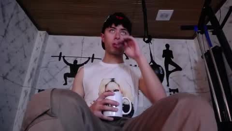 noah_dupont_ online show from September 22, 10:20 pm