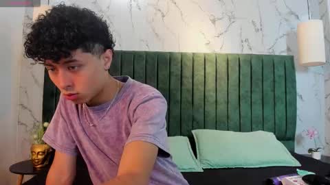 noah_dupont_ online show from February 26, 11:55 am