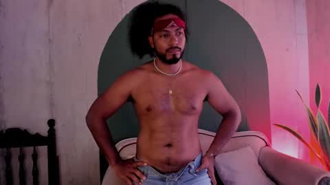 Noah online show from January 23, 7:18 pm