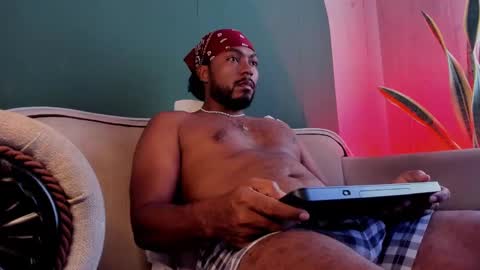 Noah online show from January 26, 1:47 pm