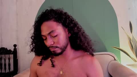 Noah online show from January 20, 7:04 pm