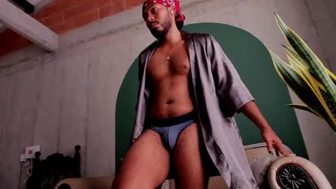 Noah online show from February 20, 7:08 pm